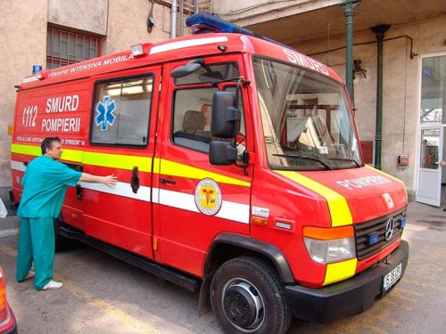 Ministerul Sănătăţii continuă achiziţia de ambulanţe noi Poza 106889