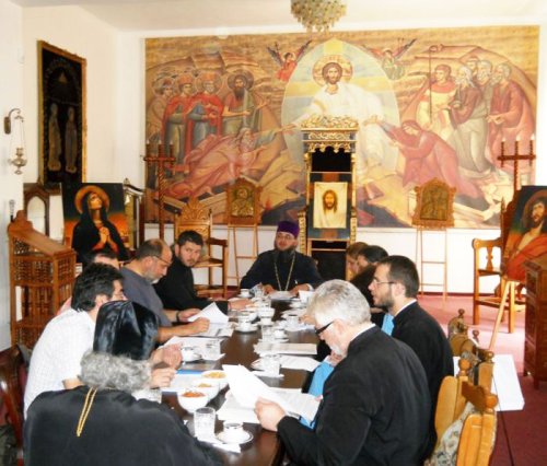 Delegaţie bulgară la sediul Episcopiei Giurgiului Poza 107481