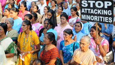 Creştinii din India critică predarea în şcoli a „Scripturilor“ hinduse Poza 107571