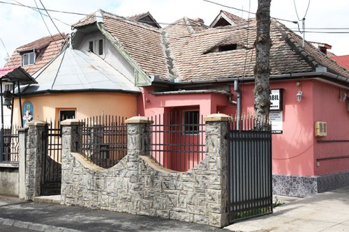 Capelă amenajată într-o casă din Sibiu Poza 107640