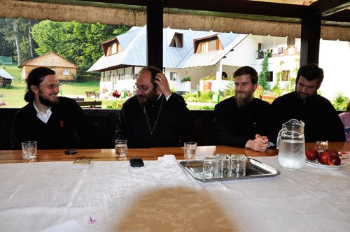 Rămâi în marea familie dacă pui Biserica în mijloc Poza 107969