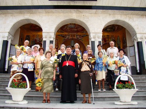 Vârstnicii, sărbătoriţi în Parohia braşoveană Valea Cetăţii Poza 107985