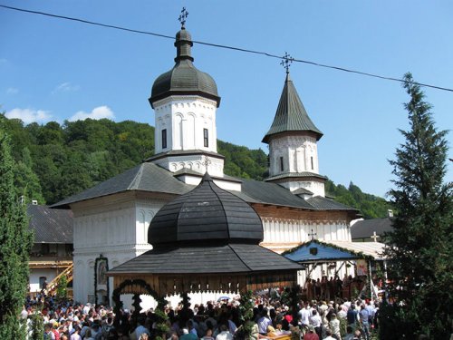 Tăierea Capului Sfântului Ioan Botezătorul, serbată în Moldova Poza 108112