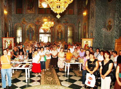 Concurs de patiserie în cinstea Sfântului Fanurie, la Biserica „Buna Vestire“ din  Giurgiu Poza 108194