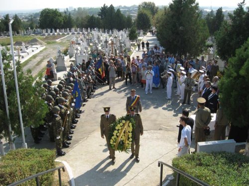 Slujbă de pomenire a eroilor sârbi la Medgidia Poza 108689