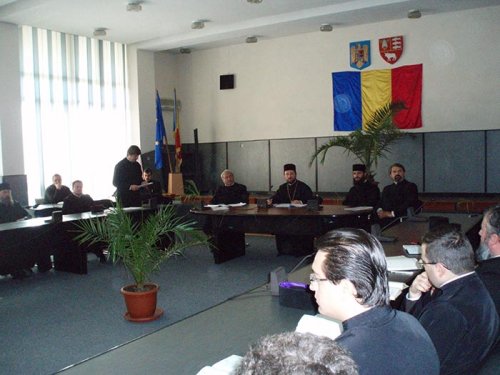 Conferinţele pastoral-misionare în Episcopia Huşilor, la final Poza 109708