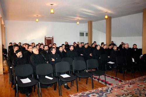 Conferinţe pastorale în Eparhia Argeşului şi Muscelului Poza 109715