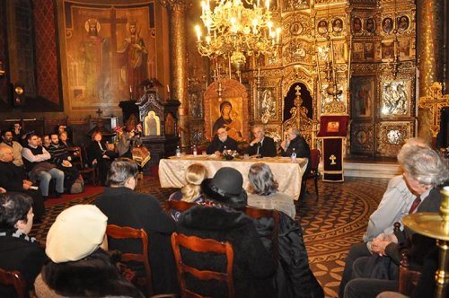 Christos Yannaras la „Sfântul Silvestru“ Poza 110060