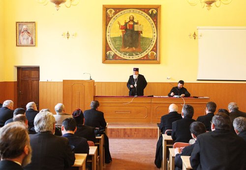 Conferinţe de toamnă în Arhiepiscopia Sibiului Poza 110197