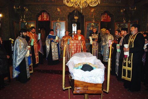 Părintele Ion Sorescu a trecut la Domnul Poza 110199