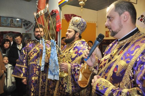 Liturghie arhierească la „Sfântul Nicolae“, Zalău Poza 110492
