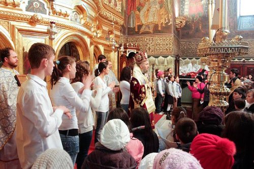 Sfântul Ignatie Teoforul a fost cinstit la Galaţi Poza 110880