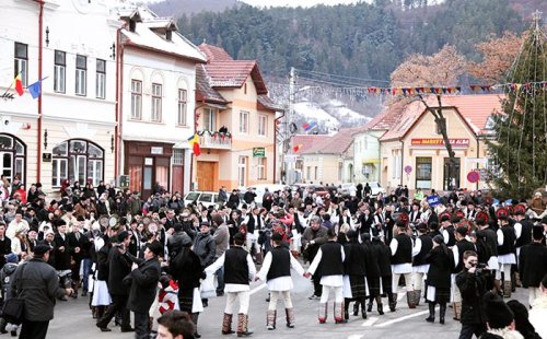 Festivalul junilor din Mărginimea  Sibiului Poza 111041