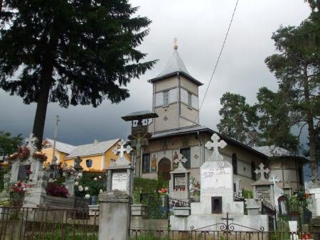 Slujire arhierească la Biserica „Sfântul Dumitru“ din Drobeta-Turnu Severin Poza 91374