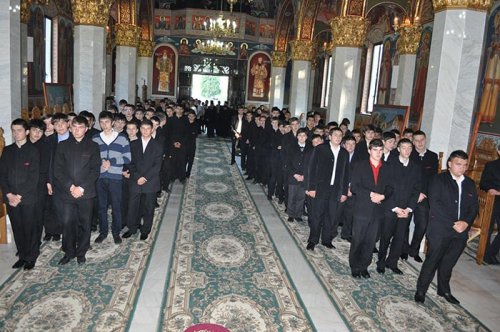 Sărbătoarea Sfinţilor Trei Ierarhi în Moldova Poza 91738