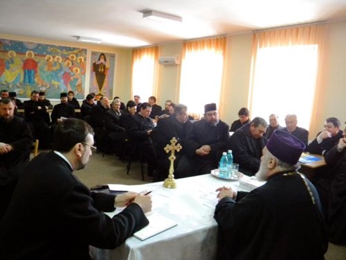 Conferinţă pastoral-misionară în Protopopiatul Babadag Poza 92138