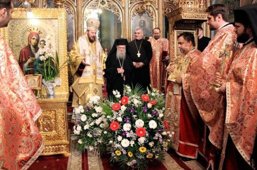 Moment aniversar în Arhiepiscopia Râmnicului Poza 92387