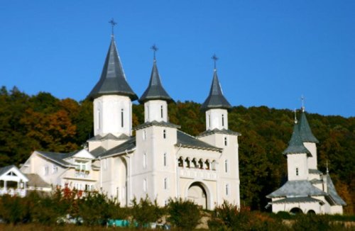 Sărbătoarea Bunei Vestiri în Mitropolia Moldovei şi Bucovinei Poza 92733
