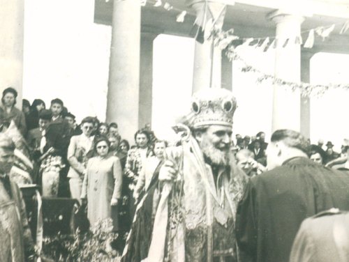 Episcopul Policarp Moruşca la conducerea Episcopiei de Ismail - Cetatea Albă Poza 92753