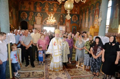 130 ani de existenţă a bisericii Parohiei Mineri din Tulcea Poza 93430
