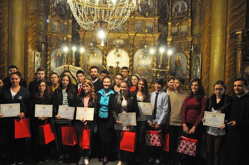 Proiect educaţional în liceele bucureştene Poza 93541