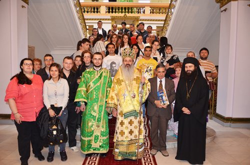 50 de studenţi teologi bulgari, în pelerinaj în Moldova Poza 94026