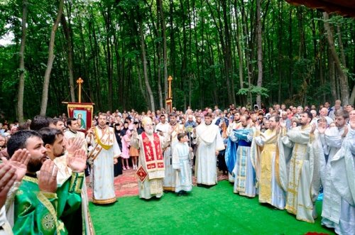 Mănăstirea Valea Teilor şi-a serbat hramul Poza 94155