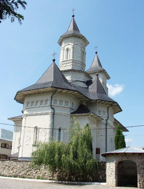 Hramul Mănăstirii Ciolpani Poza 91224