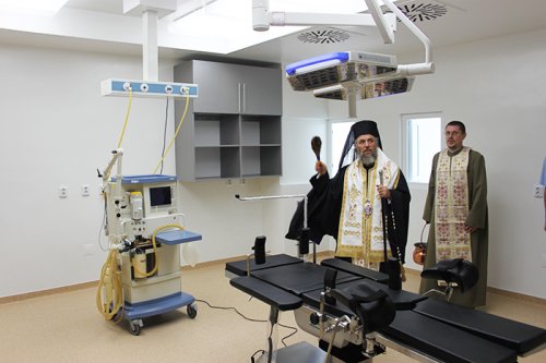 Noul pavilion de chirurgie de la Spitalul Militar din Galaţi a fost sfinţit Poza 90533