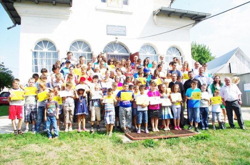 Aproape 100 de copii la concursul de şah din Băseşti Poza 90594