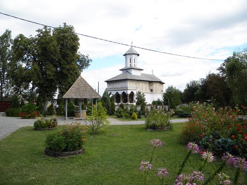 Mănăstirea „Cămărăşasca“ îşi serbează hramul Poza 90597