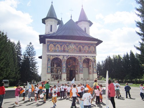 Tabără de dezvoltare personală la Seminarul Teologic de la Mănăstirea Neamţ Poza 90791