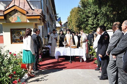 Capela din incinta ISU Iaşi a fost sfinţită de IPS Teofan Poza 90913