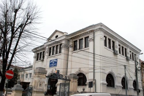„Educaţia Altfel“ la Biblioteca Judeţeană din Craiova Poza 90094