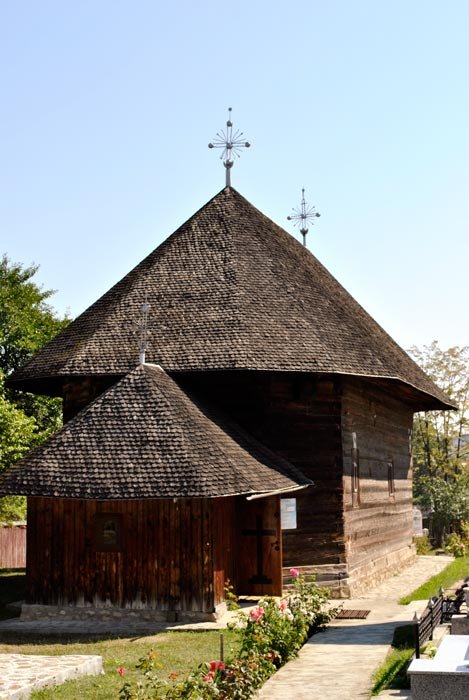 Biserica de la Văleni, o copleşitoare călătorie în trecut Poza 90116
