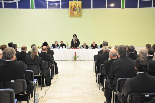 „Patimile şi vindecarea lor prin psihoterapia ortodoxă“ Poza 90040