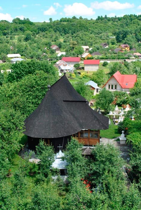 Slujbă de resfinţire la biserica de lemn a Rădăşenilor Poza 90017