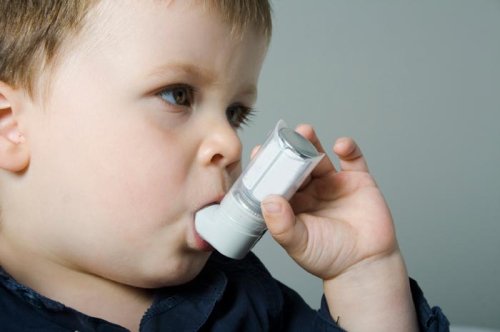 Un milion de români suferă de astm Poza 89873