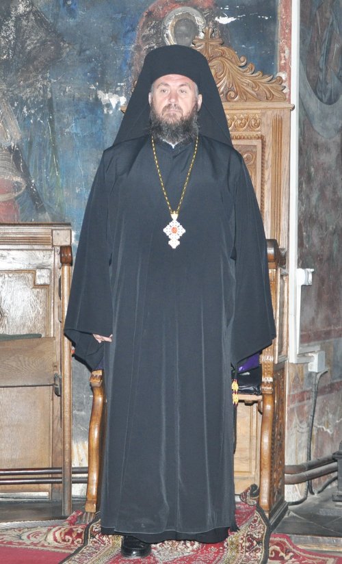 Arhimandritul Benedict Sauciuc, la 15 ani de stăreţie Poza 89538