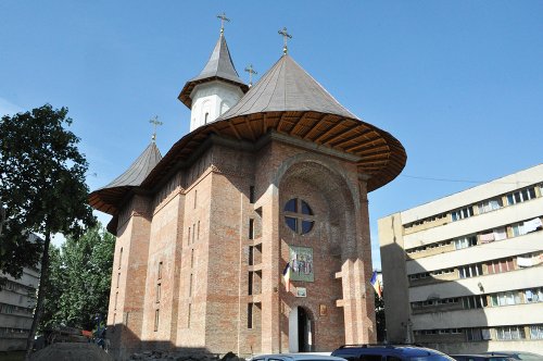 Manifestări religioase şi culturale în parohia „Sfinţii Arhangheli“ din campusul studenţesc Poza 89552