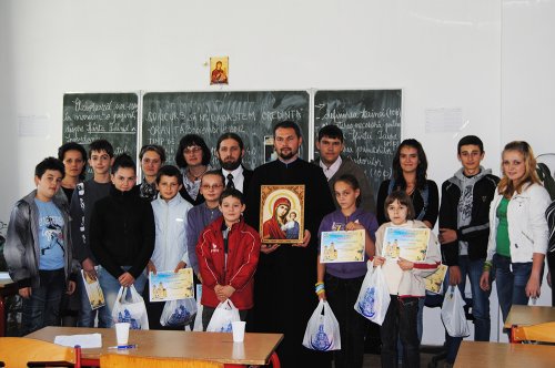 Proiect dedicat tinerilor din Episcopia Caransebeşului Poza 89573