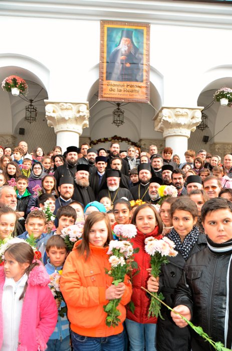 Sfântul Paisie sărbătorit în Parohia Şerban Vodă Poza 89725