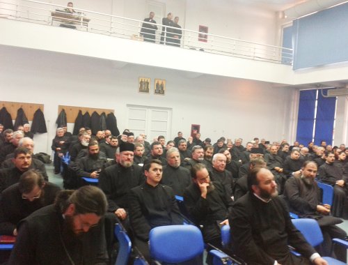 Conferinţele preoţeşti de toamnă în Arhiepiscopia Alba Iuliei Poza 89103
