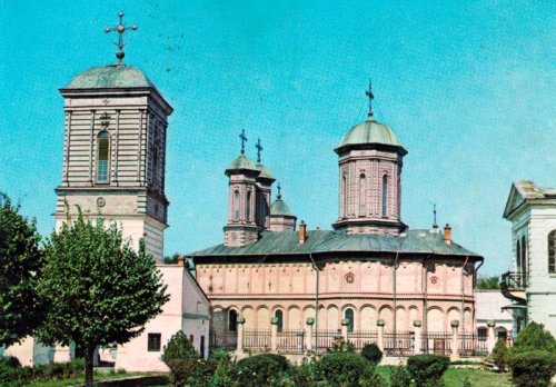 Catedralele Ortodoxiei româneşti: Buzău Poza 88392