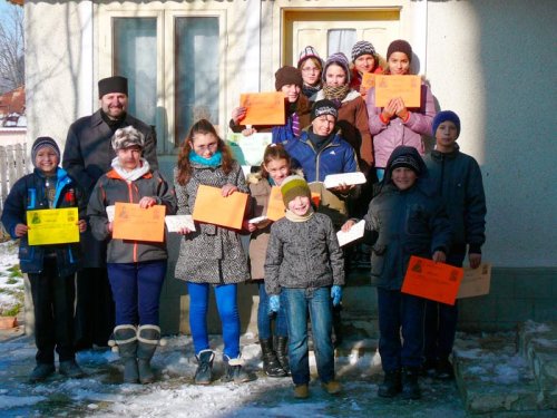 Concurs de desen în parohia Glodenii Gândului Poza 88458