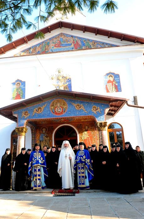 Patriarhul României la Mănăstirea Ţigăneşti Poza 88731