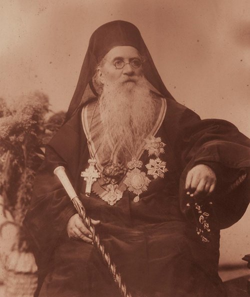 Mitropolitul Iosif Naniescu, apărător al Bisericii şi iubitor de rugăciune Poza 88050