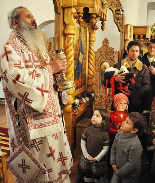 Liturghii arhiereşti în judeţul Botoşani Poza 87901