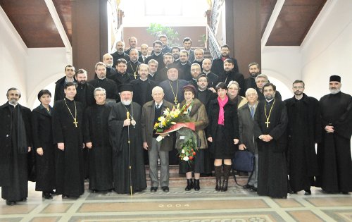 Academicianul Emilian Popescu la 85 de ani Poza 87646