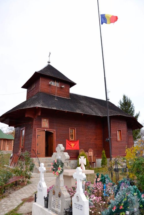Bisericuţa din Corni: o enclavă de românism Poza 87547